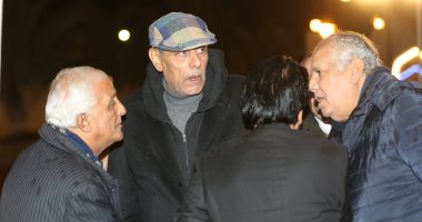 أحمد بدير وفتوح أحمد ومحمد الصاوى يقدمون واجب العزاء لـ طارق لطفى