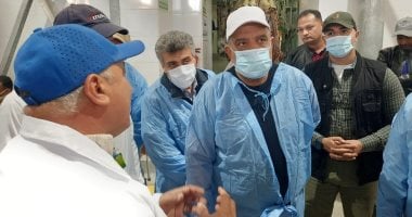 وزير قطاع الأعمال العام يتفقد أكبر مجزر آلى في الصعيد بتوشكى.. صور