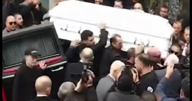 تشييع جثمان وديع جورج وسوف على أنغام أغانى والده "سلطان الطرب".. فيديو