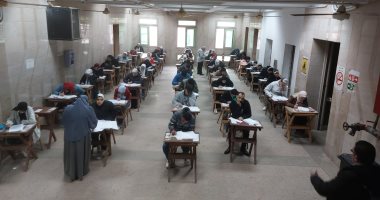 صور.. استئناف امتحانات نهاية الفصل الدراسى الأول بكلية الآثار جامعة القاهرة