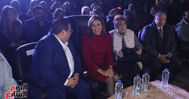 وزيرة الثقافة تفتتح قاعة مقتنيات الرموز الفنية بالمركز القومى للمسرح.. صور 