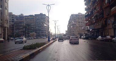 طقس بورسعيد الآن.. أجواء متقلبة وسط سماء مشمسة وانخفاض الحرارة.. صور