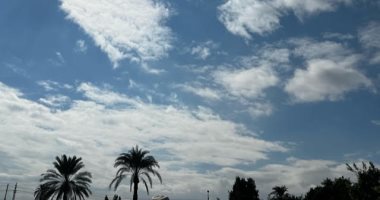 طقس غائم بالفيوم وأمطار خفيفة على بعض القرى.. صور
