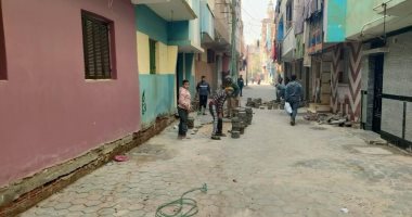 تطوير ورصف 52 شارعا بالإنترلوك بمدينة العياط فى الجيزة.. صور