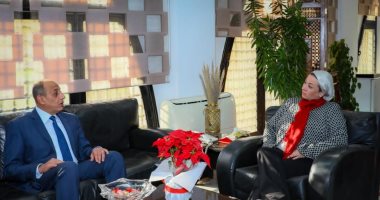 وزيرة البيئة: الانتهاء من استراتيجية المسار البديل لاستخدام "البيوديزل"