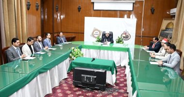 وزير الأوقاف خلال لقاء المبتهلين: الابتهال المنضبط ينمى الحس الروحى والإيمانى