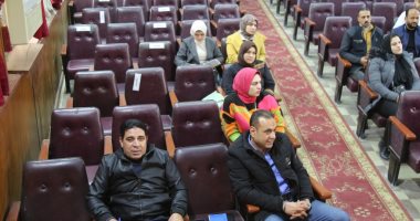 محافظ كفرالشيخ يعقد اجتماعاً لتفعيل ومناقشة الخطة الإعلامية ويوجه بالتواصل مع المواطنين