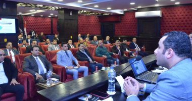 "مستقبل وطن" ينظم ورشة عمل حول النظم الانتخابية ونشأة الأحزاب السياسية.. صور