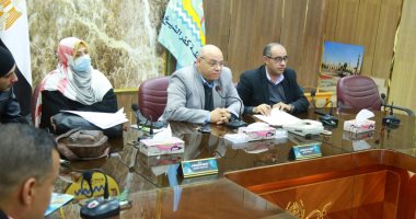 مناقشة خطة العمل بمراكز المعلومات والمراكز التكنولوجية والتواصل مع المواطنين بكفر الشيخ