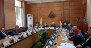 رئيس جامعة بنها يترأس اجتماع مجلس إدارة الوحدة المركزية للتخطيط الاستراتيجى