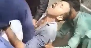كيس دقيق يتسبب فى خناقات واضطرابات فى شوارع باكستان.. فيديو