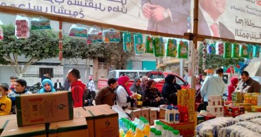 "مستقبل وطن" ينجح فى إنهاء خصومة ويكرم "أوائل الطلبة" ويوزع ملابس على الأيتام بالمحافظات