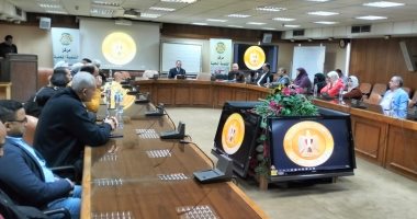 التنمية المحلية: دورات تدريبية لرفع مهارات العاملين بالمحليات 