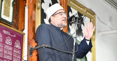 وزير الأوقاف فى خطبة الجمعة: خير الصدقة العاجل منها والسعيد من وعظ بغيره