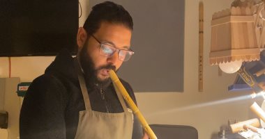 عاشق الناي.. عبد الرحمن تخرج فى كلية الآثار.. ورث الفن من ملحن محمد عبد الوهاب