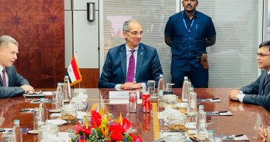 وزير الاتصالات يبحث فى الهند فرص الاستثمار فى مراكز البيانات وتصميم الإلكترونيات