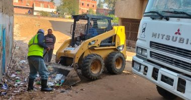 الوحدات المحلية بالإسماعيلية تواصل أعمالها برفع 7133 طن مخلفات خلال أسبوع.. صور