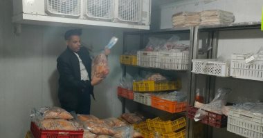 ضبط 2.7 طن مصنعات لحوم ودواجن غير صالحة للاستهلاك الآدمى بالدقى والعجوزة والهرم