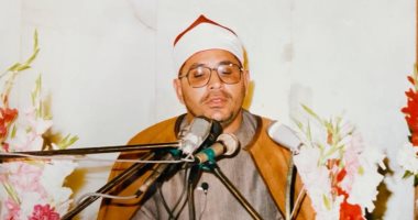 17 عامًا على رحيل "أمير النغم" الشيخ الشحات محمد أنور.. تعرف عليه