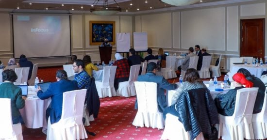 الصحة تناقش خطة مواجهة فيروس نقص المناعة المكتسب