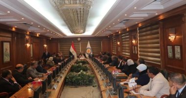 "الأعلى لشئون خدمة المجتمع" يبحث تنظيم فعاليات بالجامعات عن تغير المناخ