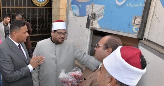 محافظ الدقهلية يشهد استلام الدفعة 17 من لحوم صكوك الأضاحى بإجمالى 2 طن.. صور