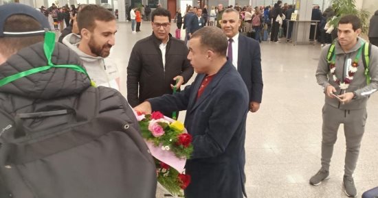 وكيل شباب جنوب سيناء يستقبل المنتخب الإيطالي للمياه المفتوحة بشرم الشيخ 