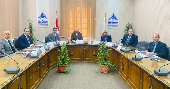 لجنة قيادات جامعة بنها تستقبل المتقدمين للوظائف القيادية.. تعرف عليها