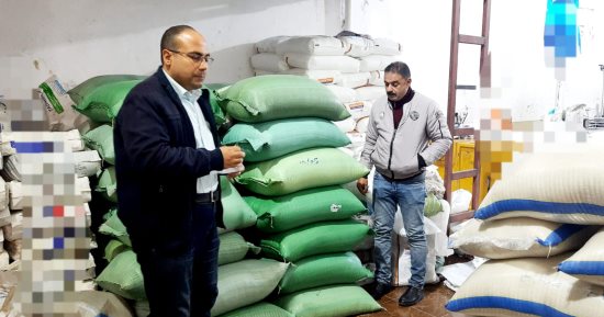 ضبط منتجات ومواد غذائية مجهولة المصدر فى حملة تموينية فى الدقهلية‎‎