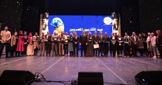 تعرف على الآثاريين المكرمين خلال احتفالية دار الأوبرا المصرية فى عيدهم