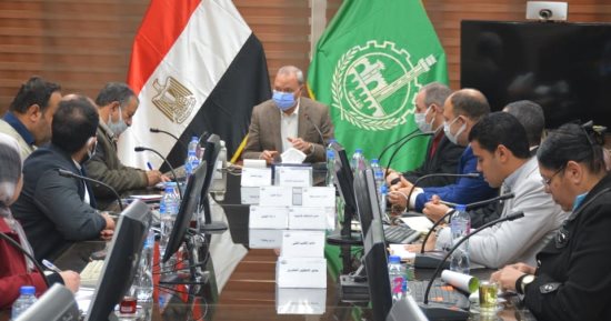 محافظ القليوبية يوجه باستكمال تطوير شارع فريد ندا وحديقة النصب التذكارى ببنها