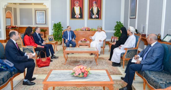 وزارة البيئة تبحث مع الجانب العمانى التعاون فى الاستدامة البيئية 