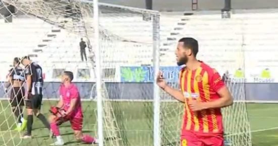الترجى يتقدم على الصفاقسى بهدف البدرى فى الشوط الأول بكلاسيكو الدورى التونسى 
