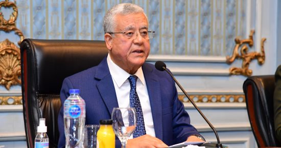 المستشار حنفى جبالى يصل دمشق ضمن وفد من رؤساء البرلمانات العربية لدعم سوريا