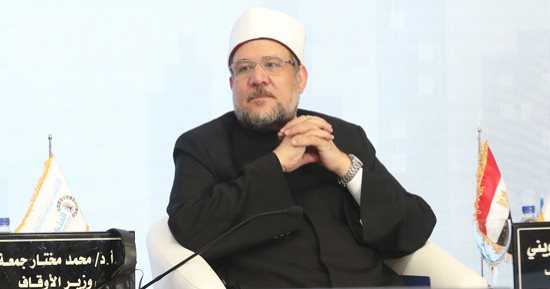 وزير الأوقاف: كلما تطاول أحد على كتاب الله زاد عدد المؤمنين به