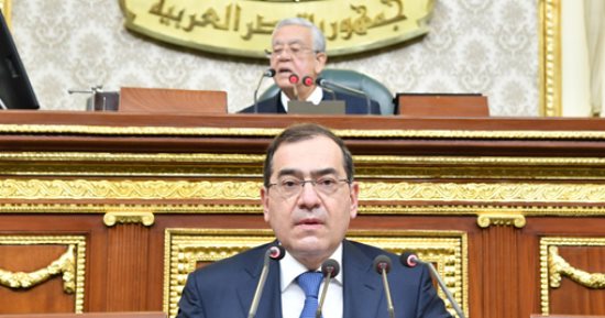 أهم مشروعات استرجاع غاز الشعلة بقطاع البترول × 5 معلومات 