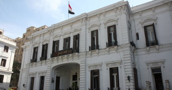 وزارة الصحة: 85% من قدرات الطفل تتكون فى الألف يوم الذهبية الأولى من حياته.. سوء التغذية وراء تدنى معدلات التنمية البشرية.. نسبة الولادات القيصرية تحاوزت الـ72%.. وألبان الأطفال تكلف الدولة 4 مليارات جنيه سنويا