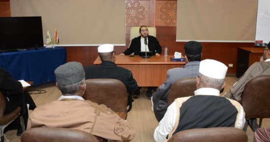 أزهرى لأئمة ليبيا: ابتعدوا عن القراءات المنحرفة المبنية على التكفير والتبديع والتفسيق