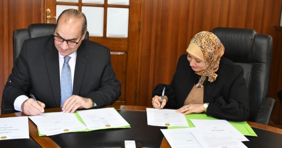 "التمريض" توقع بروتوكول تعاون مع "المستشفيات التعليمية" لتطوير منظومة التدريب