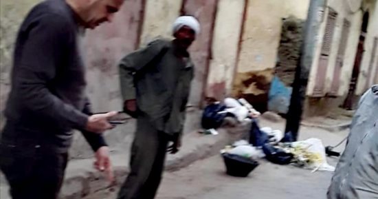 حملات نظافة مكثفة بمحيط كنائس الأقصر مع احتفالات عيد الغطاس.. صور