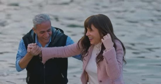 الإسكندرية تجمع قصص حب مسلسل "وبينا ميعاد" وإهداء خاص للمدينة 