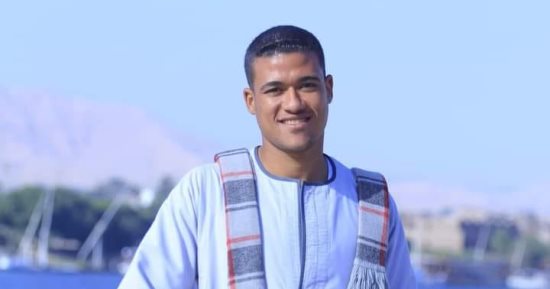 مصرع شاب في حادث تصادم موتوسيكل مع سيارة نصف نقل بقنا