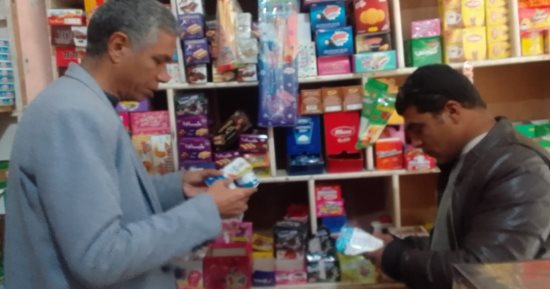 محافظ كفر الشيخ: استمرار الحملات على الأسواق وتحرير محاضر للمخالفين.. صور