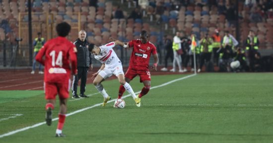 الأهلي يحسم القمة أمام الزمالك بثلاثية بيضاء.. كهربا يوقع على هدفه الأول في الديربي بالقميص الأحمر.. وشريف يواصل عاداته التهديفية في الكلاسيكو.. فيريرا يسقط أمام كولر.. والسويسري يغرد منفردا بلا هزيمة