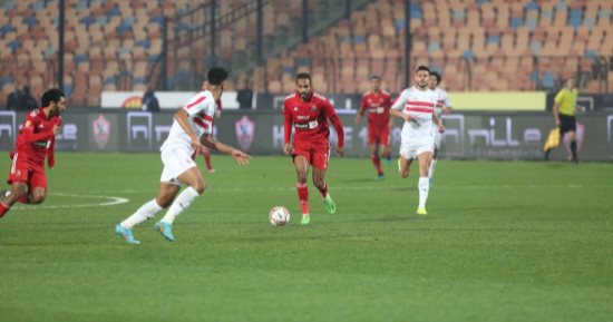 القمة تزين أرقام الجولة 14 فى الدوري.. 23 هدفاً و4 ثلاثيات تتصدر المشهد.. الأهلي يغرد منفردا بالصدارة.. الزمالك يتعثر للمباراة الرابعة على التوالى.. فيوتشر ينفرد بالوصافة.. بيراميدز يصحح المسار والدراويش فى خطر
