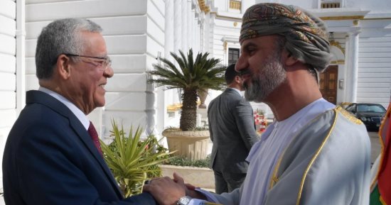 رئيس مجلس النواب يستقبل رئيس الشورى العُمانى