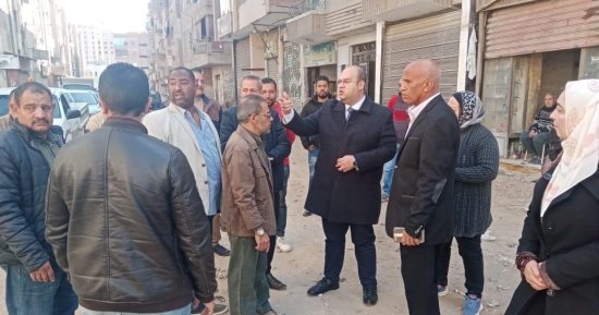 نائب محافظ الجيزة يتفقد أعمال توسعة طريق مزلقان منى الأمير تمهيدا لرصفه