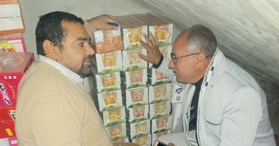 صحة الإسماعيلية تضبط 653 عبوة عصير غير مطابقة للمواصفات بالقصاصين