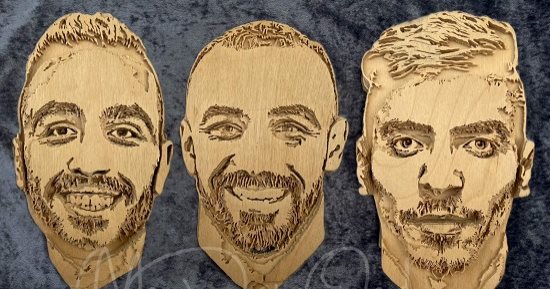 محمد يصنع بورتريهات لهدافى الأهلى بالأركت اليدوى.. "أصحاب الـ 3 أجوان"