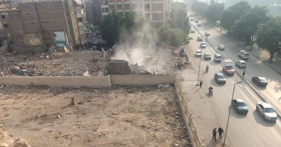 محافظة القاهرة تنتهى من إزالة المناطق العشوائية خلف سور مجرى العيون.. تسلم السكان شقق مفروشة بكمبوند الخيالة.. وتطوير محيط السور التاريخى وإنشاء مناطق ترفيهية وسكنية تعيد المجد الحضارى للمنطقة